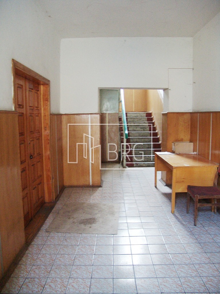 Имущественный комплекс в Шевченковском районе. Київ