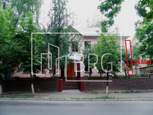 Имущественный комплекс в Шевченковском районе. Київ
