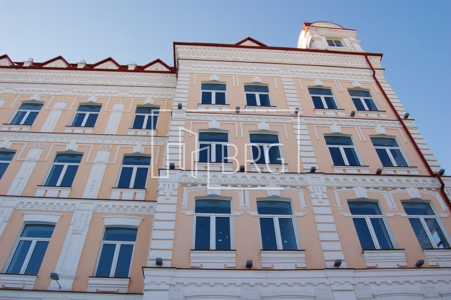 Продажа здания в Шевченковском районе. Київ