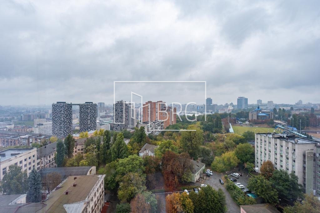 Квартира 3-х комнатная 117м на Печерске. Київ