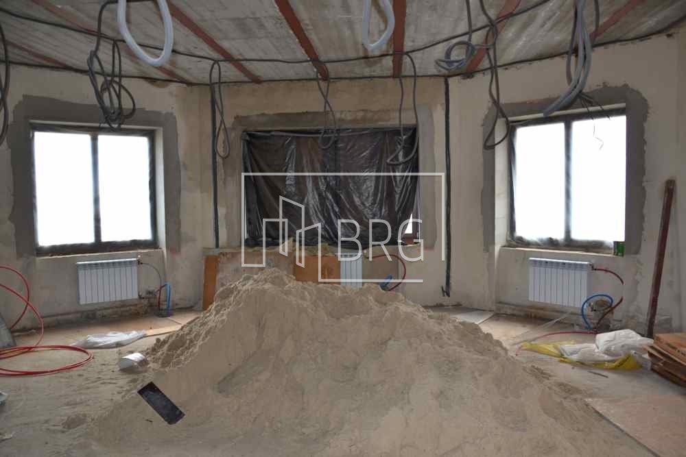 Дом 1300 м2 с выходом на воду КГ "Золотые Ворота", Обуховский р-н. Київська обл