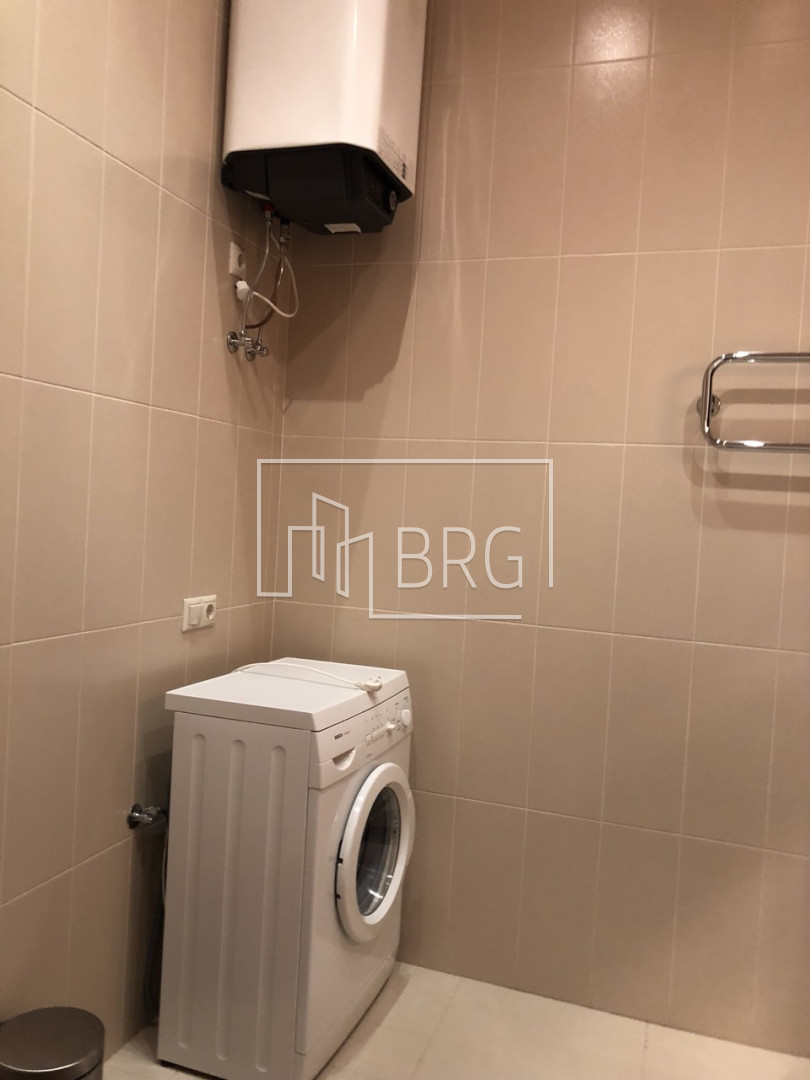 Аренда 2-х комнатной квартиры с видом на Пейзажную аллею. Київ