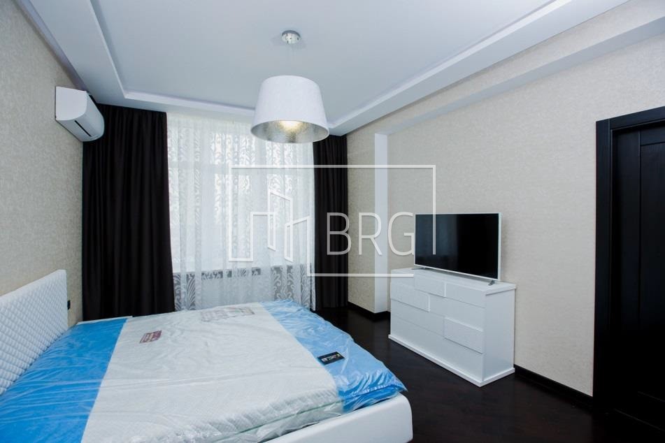 Продажа 3-х комнатной квартиры, ЖК «Новопечерские Липки». Киев