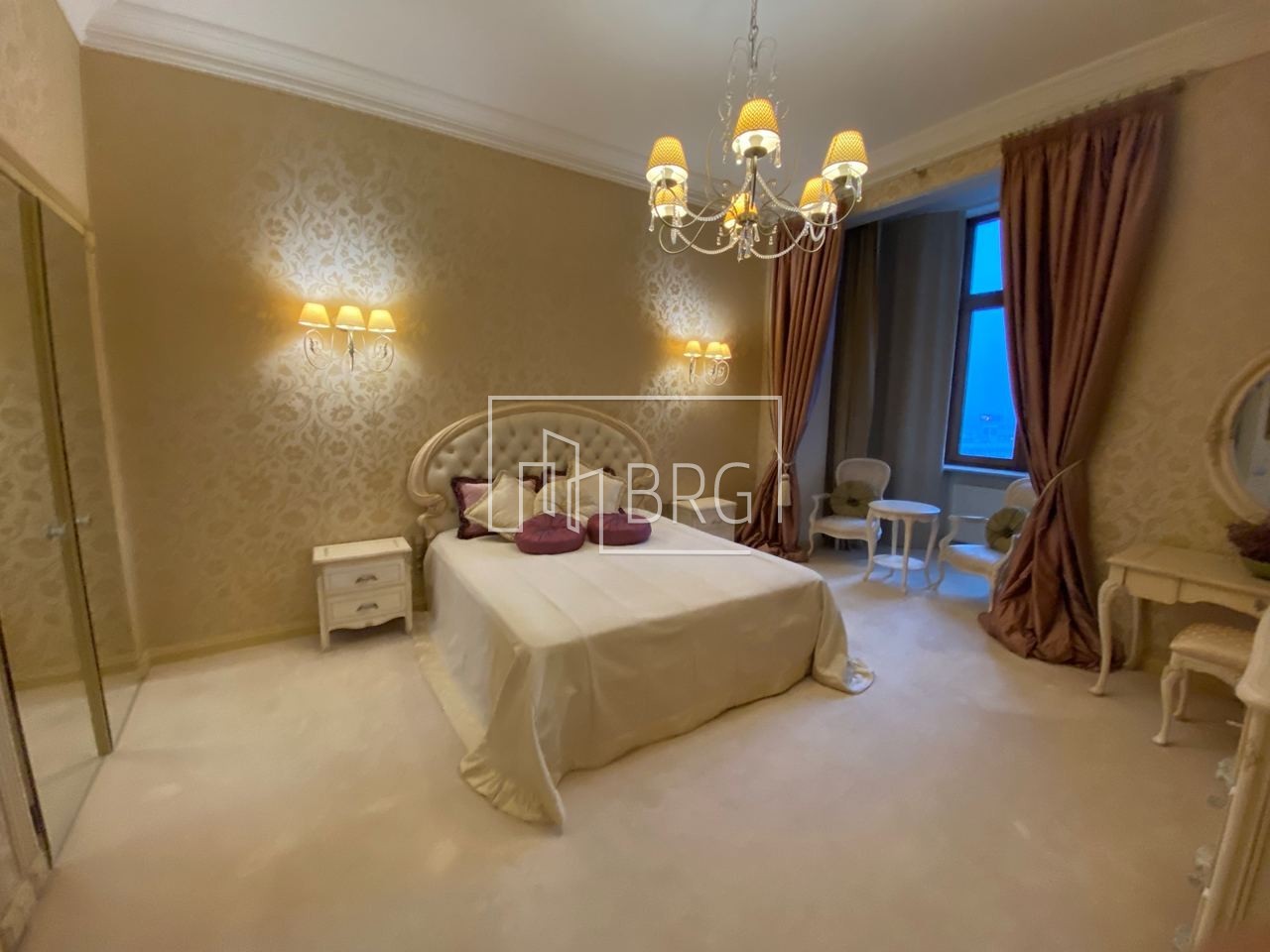 Квартира 242м VIP-уровня центр Киева Шевченковский р-н. Київ