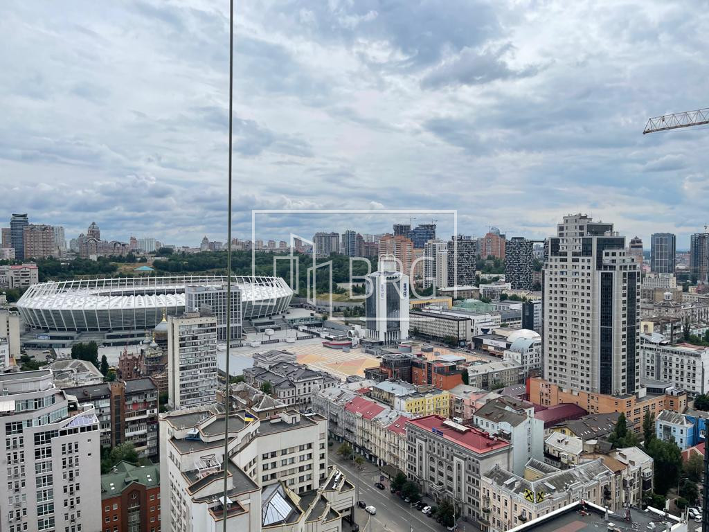 Квартира 2- комнатная с видом на город ЖК Royal Tower. Київ