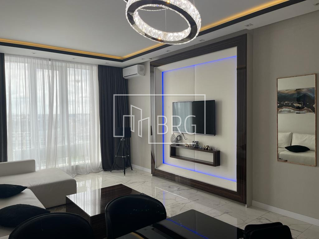 Квартира 2- комнатная с видом на город ЖК Royal Tower. Київ