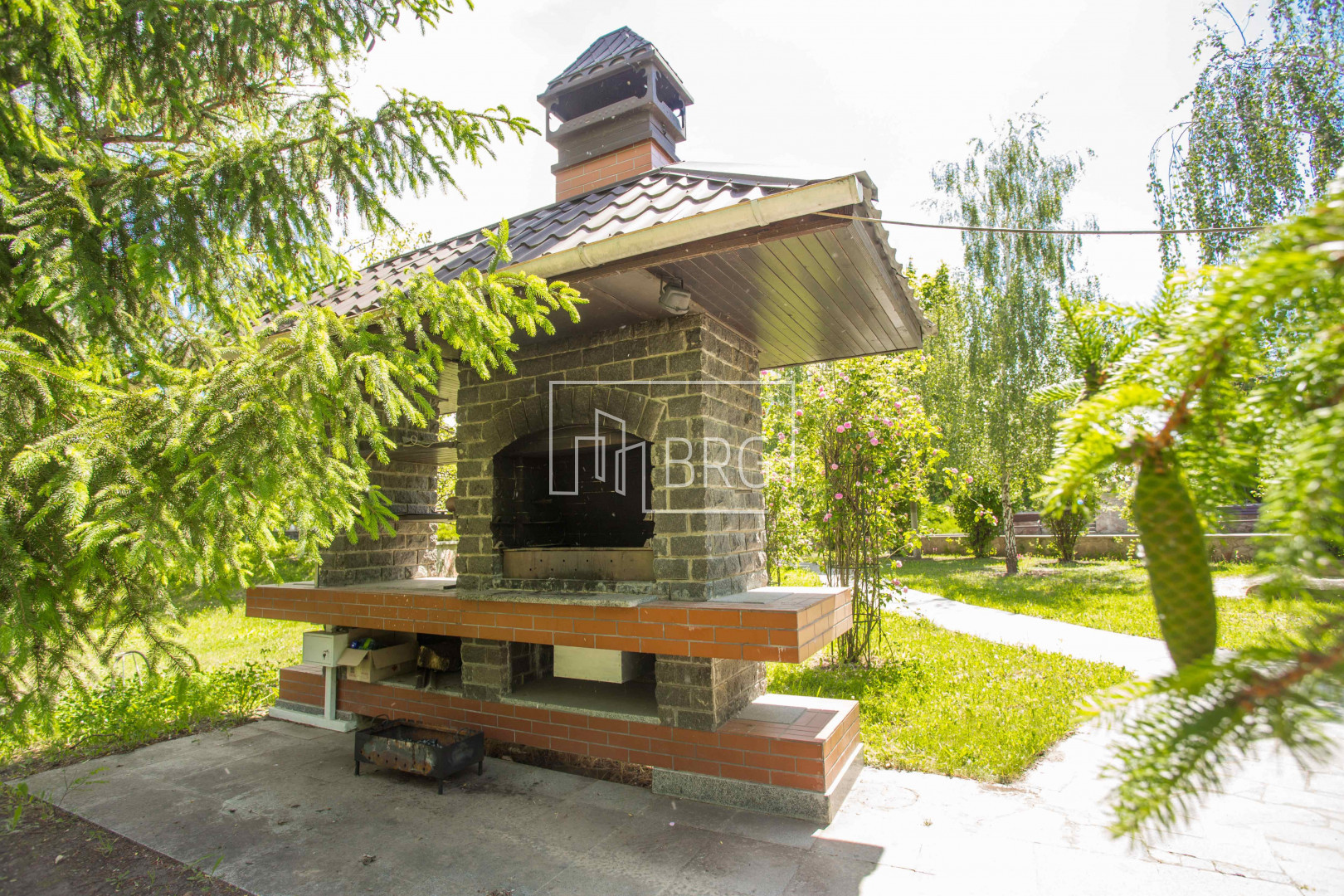 Дом 1500м Большая Дамба 4-й км с выходом на Днепр. Київська обл