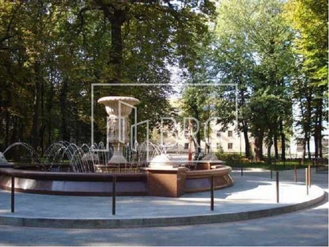 Продажа квартиры , ЖК «Липская башня» в генеральском сквере. Киев