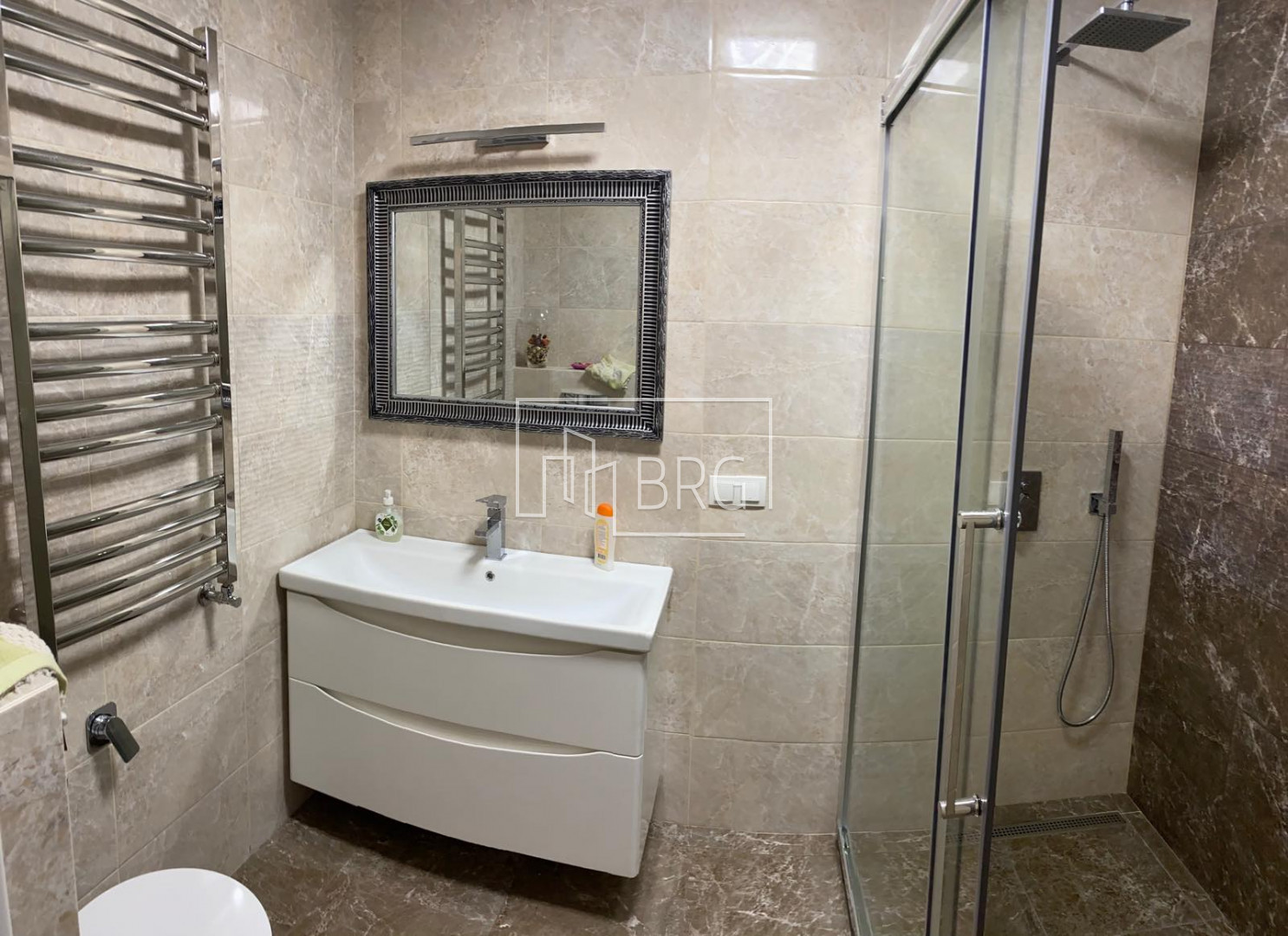 Аренда квартиры 200м 7 комнат в 2-х уровнях . Киев