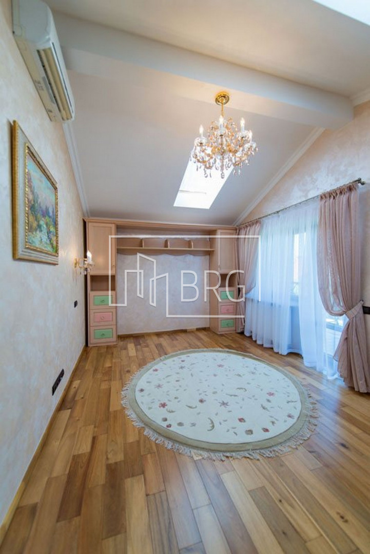 Дом КГ Днипрова хвыля 815м с выходом на Днепр. Київська обл