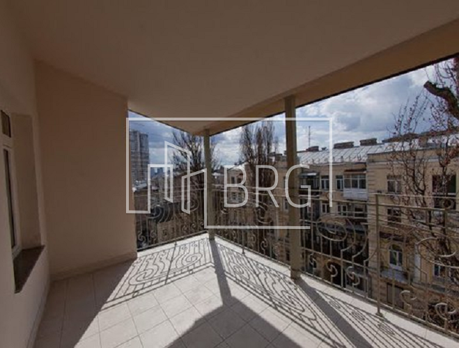 4-комнатнатная квартира. Київ