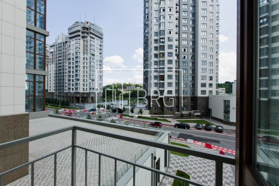 Продажа 3-х комнатной квартиры, ЖК «Новопечерские Липки». Киев