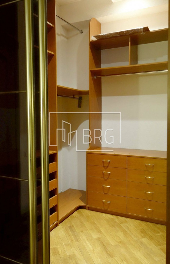 Квартира 260м в 2-х уровнях Шевченковский р-н. Київ