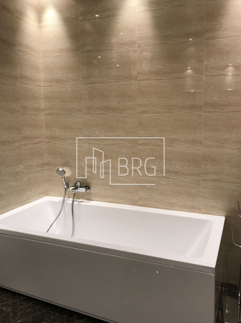 Продажа 3-х комнатной квартиры, ЖК «Новопечерские Липки». Київ