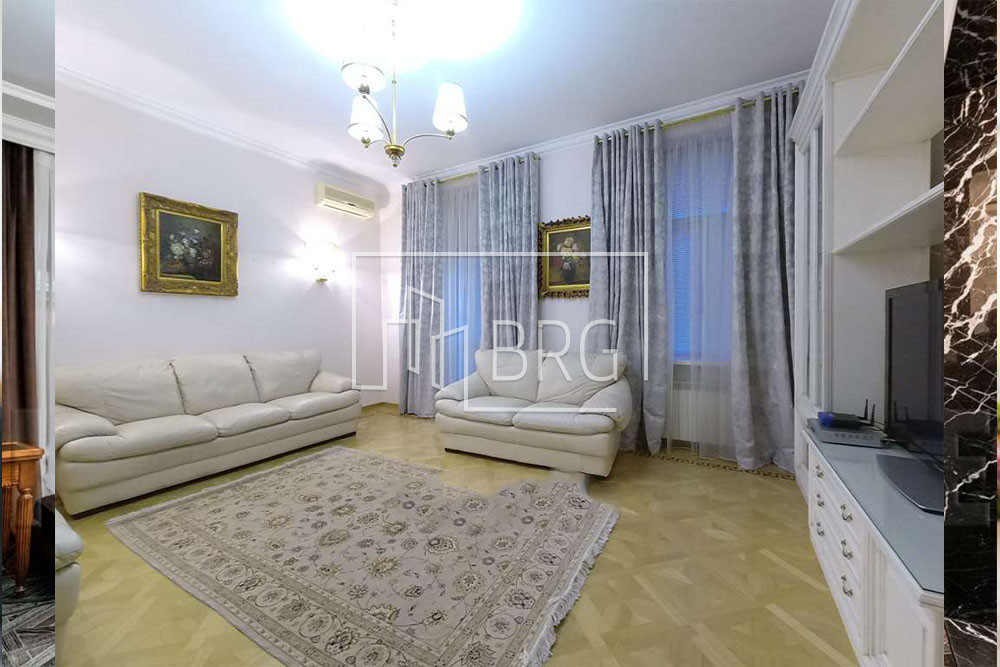 Аренда трехкомнатной квартиры 75м Печерский р-н. Київ