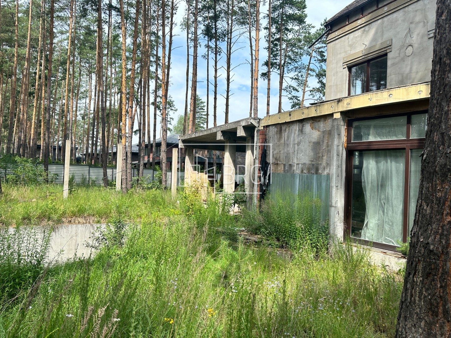 Дом в сосновом лесу 650м Ходосеевка. Київська обл