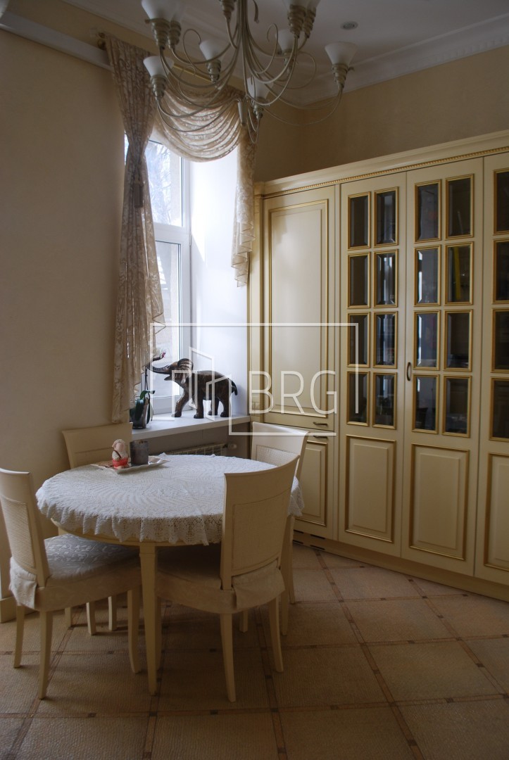 Продажа 2-х комнатной квартиры, Печерский р-н. Киев