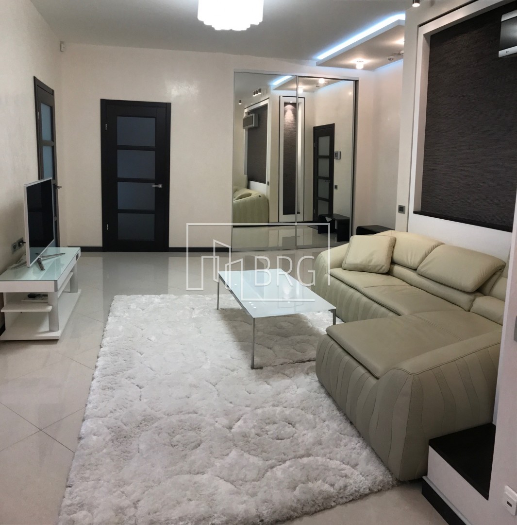 Продажа 3-х комнатной квартиры, ЖК «Новопечерские Липки». Київ