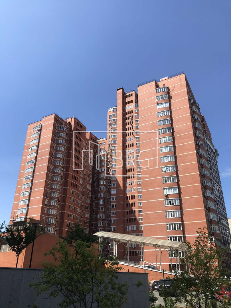 Продажа пентхауса в 3-х уровнях центр Киева. Київ