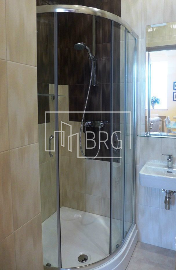 Аренда 4-х комнатной квартиры 110м Печерские Липки. Київ