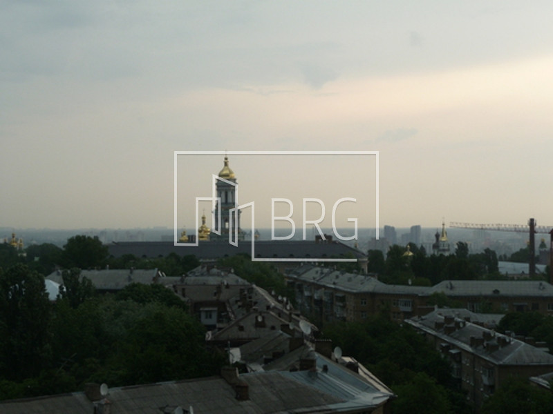 Продажа 3-х комнатной квартиры с панорамным видом на Лавру и Днепр. Київ