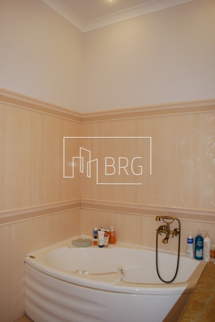 Продажа 2-х комнатной квартиры, Печерский р-н. Киев