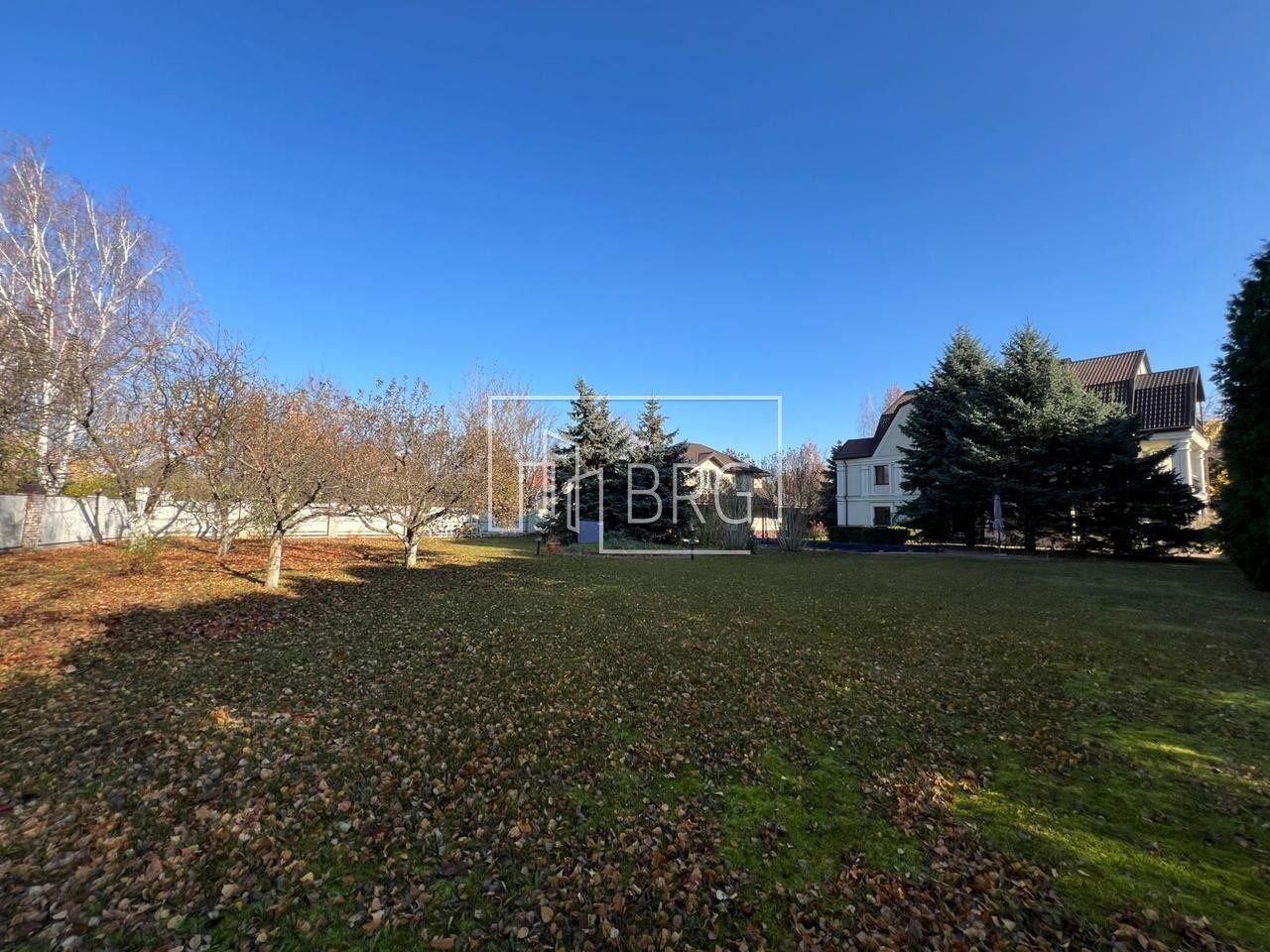 Дом 490м КГ Золотые ворота с выходом на Козинку. Київська обл