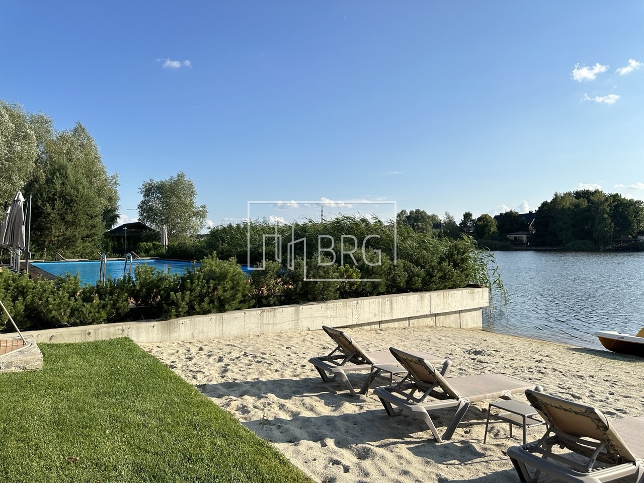 Дом 550м КГ Kozyn Seven Club с выходом на Козинку. Київська обл