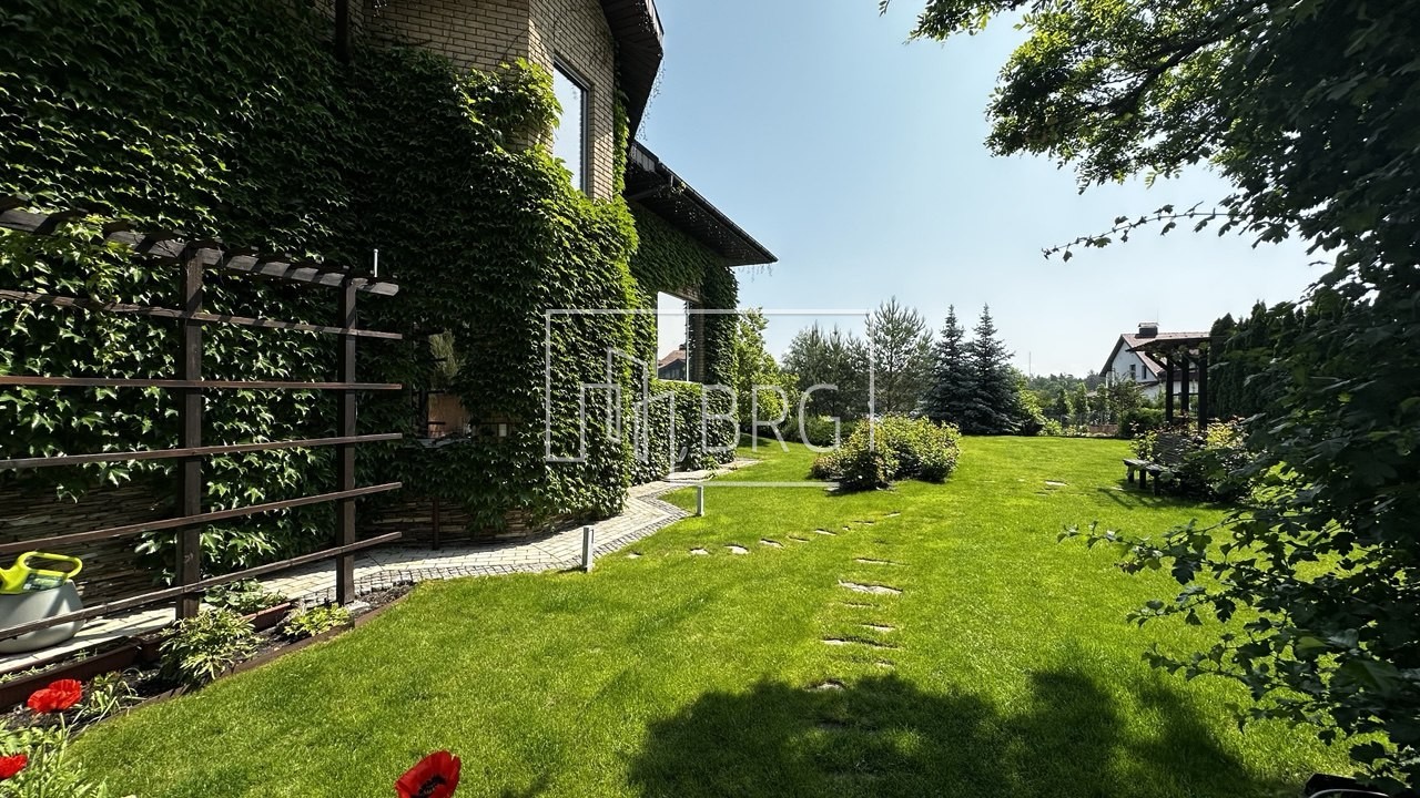 Дом 532м с выходом на озеро КГ Авгур. Київська обл