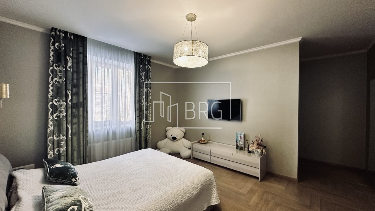 Продажа современного дома 460м Романков. Київська обл