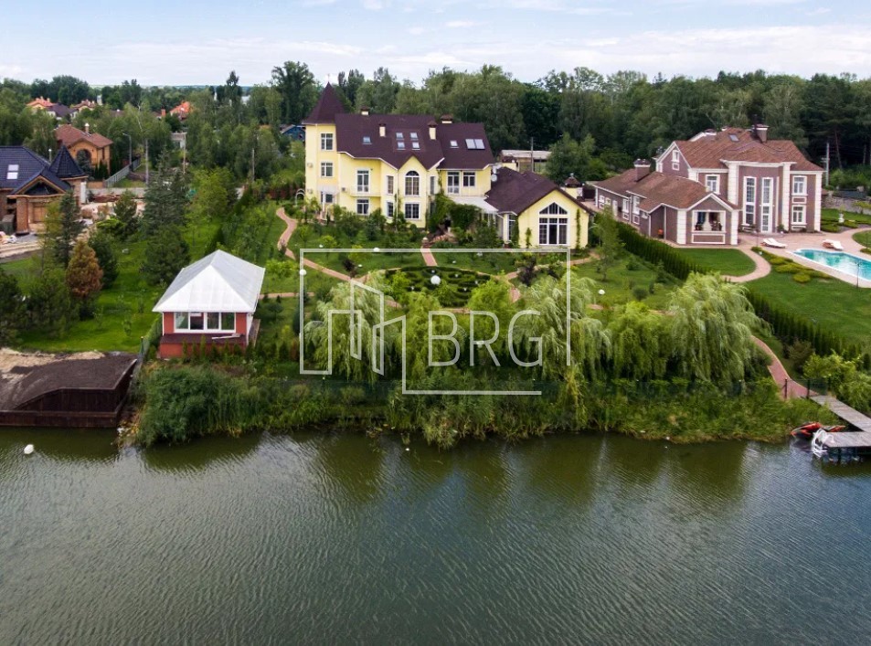 Дом 840м с выходом на Козинку Козин. Київська обл