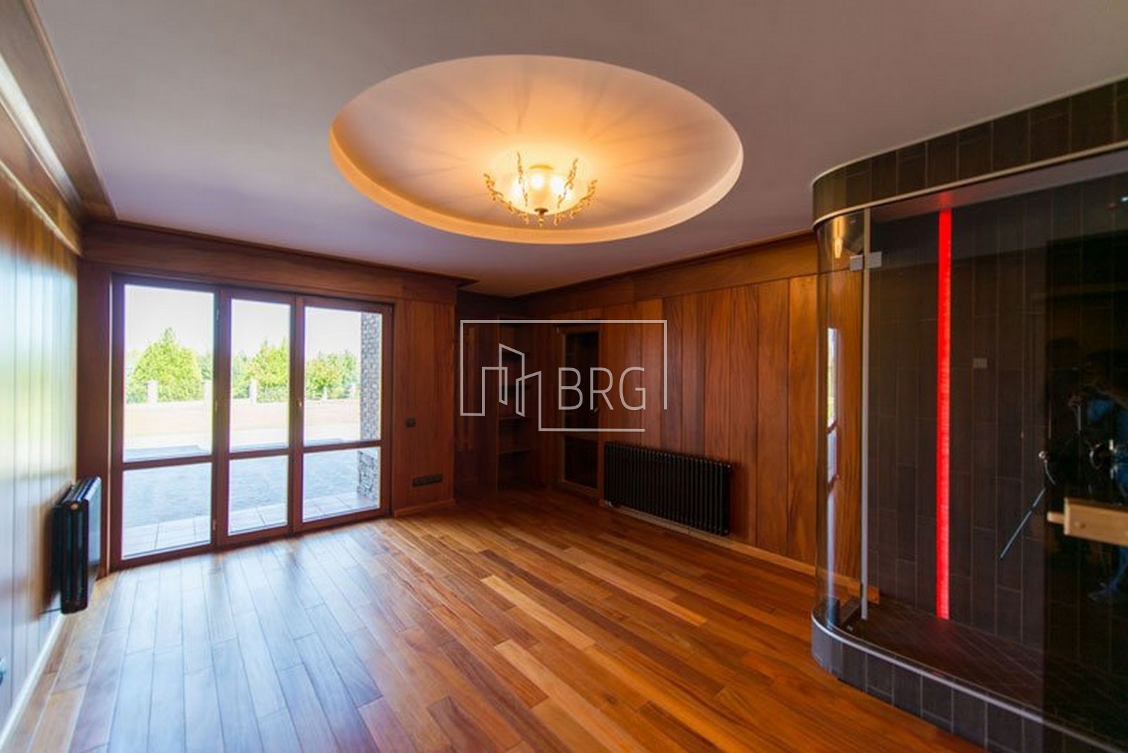 Дом КГ Днипрова хвыля 815м с выходом на Днепр. Київська обл