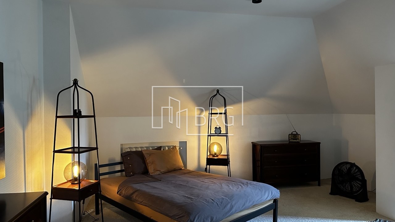 Дом 900м в Викторианском стиле Ходосеевка. Київська обл