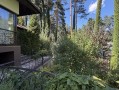 Современный дом 325м с красивым природным ландшафтом коттеджный городок Мархалевка. Київська обл