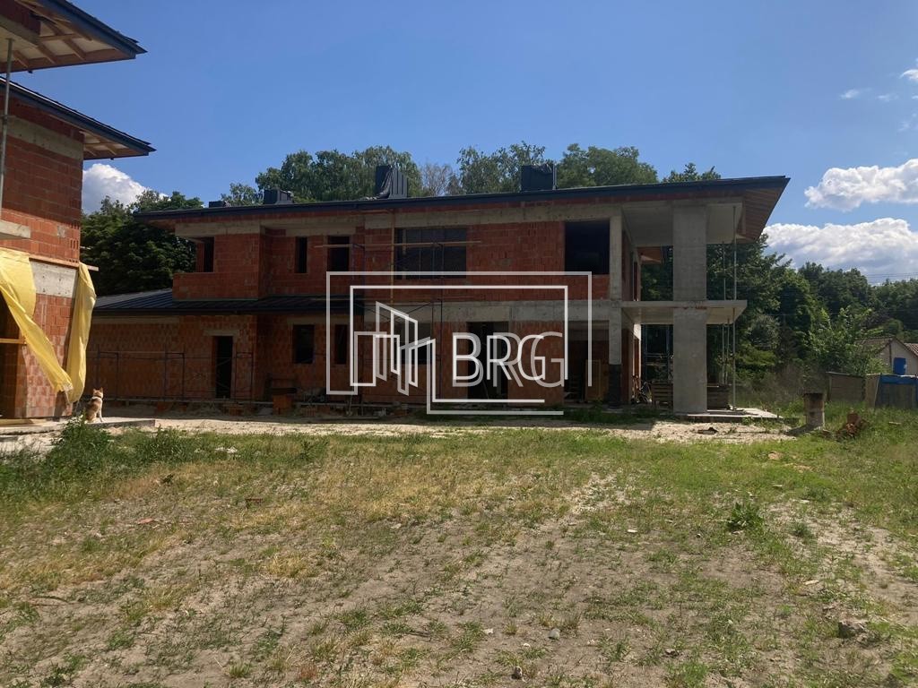 Продажа нового современного дома с бассейном 384м Козин. Київська обл