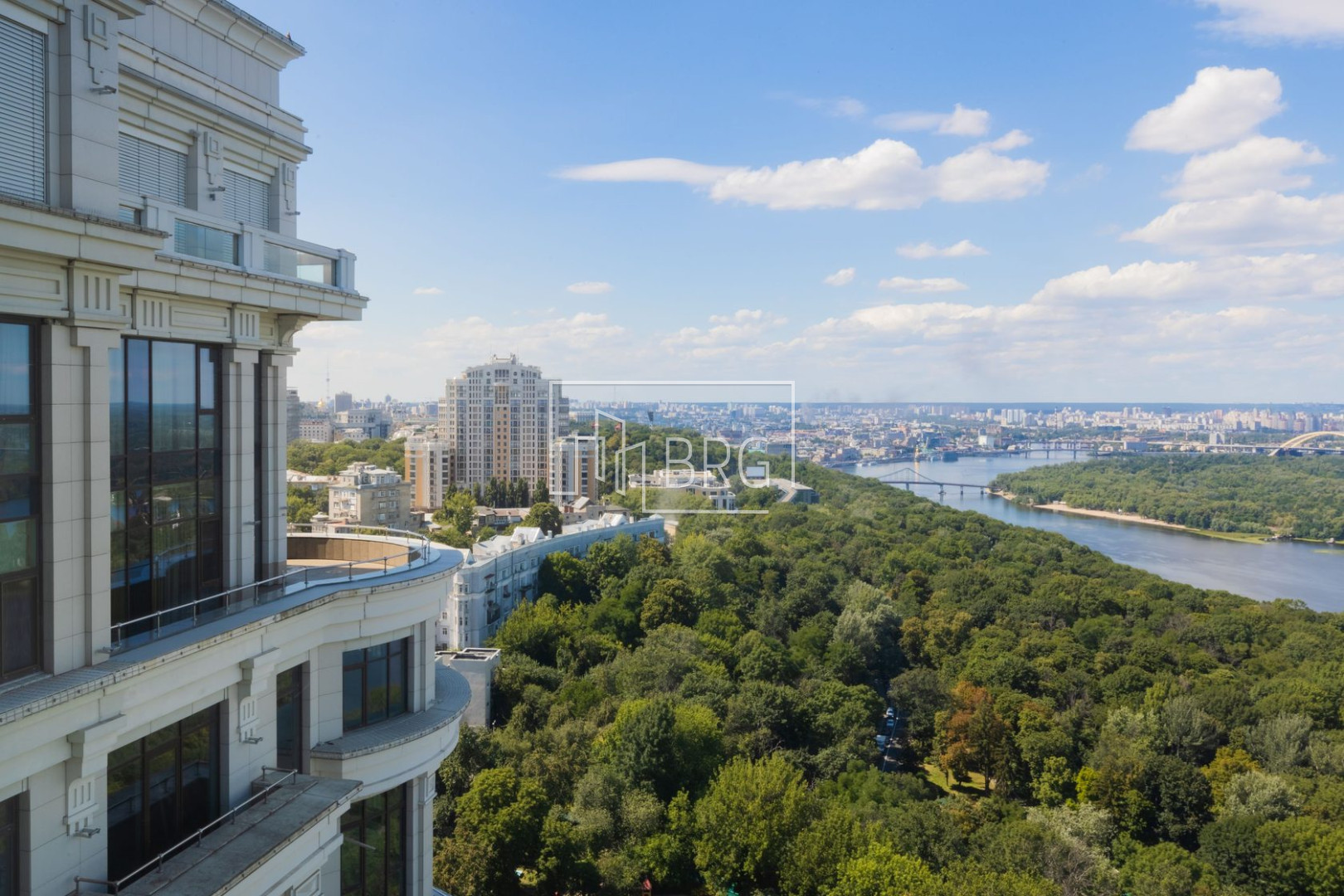 Апартаменты 368м с видом на Днепр ЖК Даймонд хилл. Київ