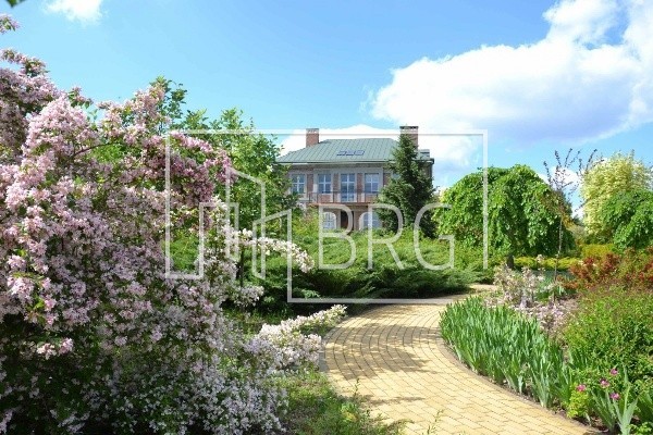 Дом 450м с.Большие Дмитровичи Обуховский р-н. Київська обл