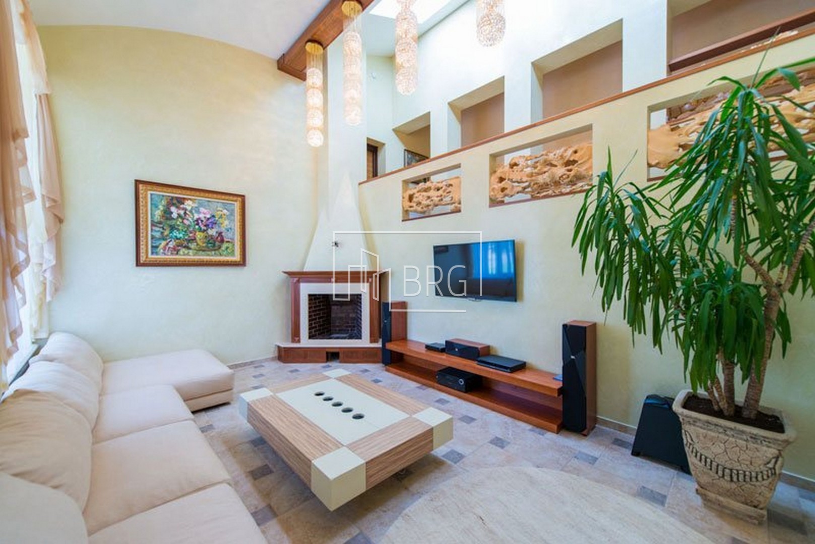 Дом КГ Днипрова хвыля 815м с выходом на Днепр. Київська обл