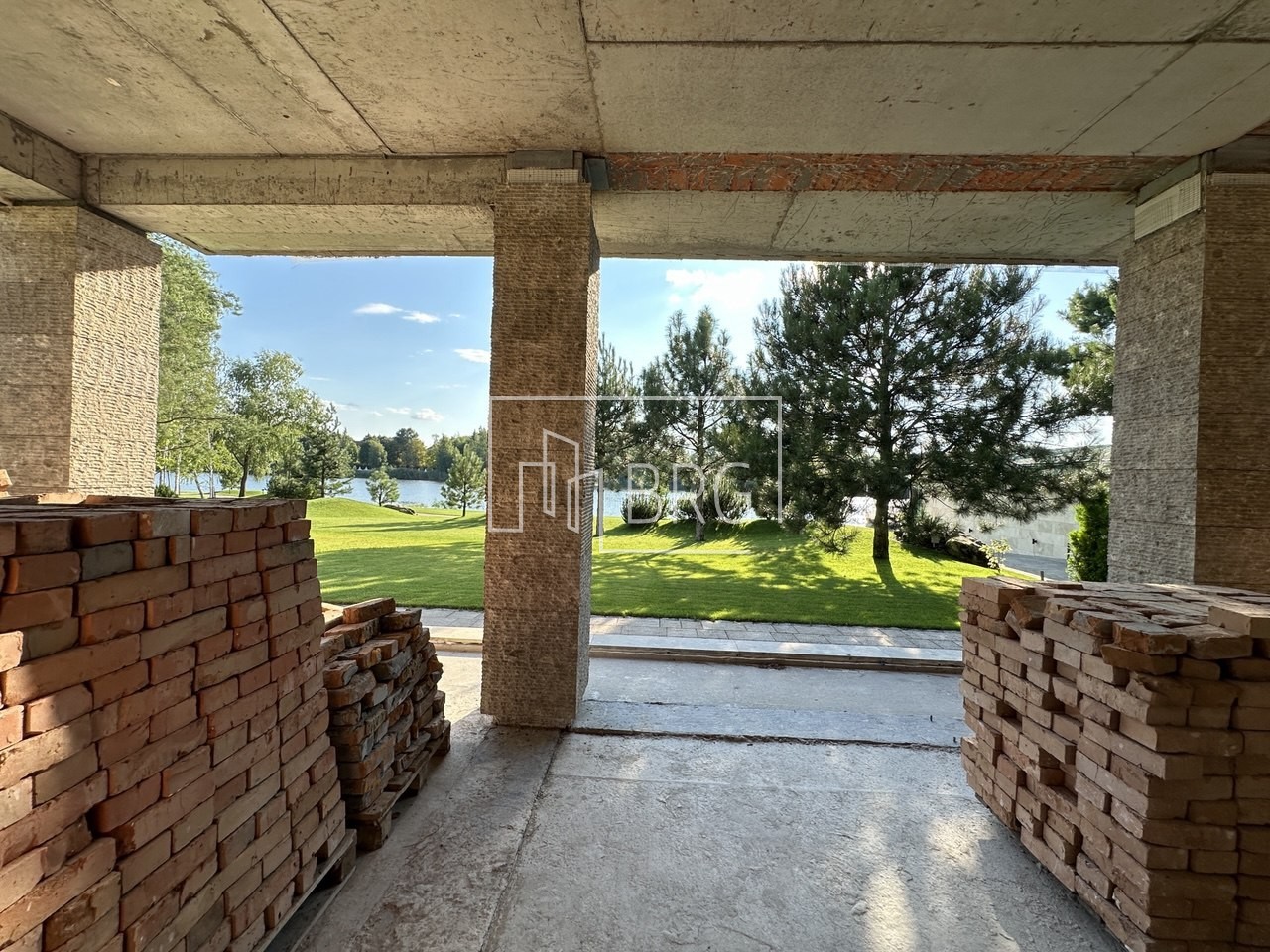 Дом 550м КГ Kozyn Seven Club с выходом на Козинку. Київська обл