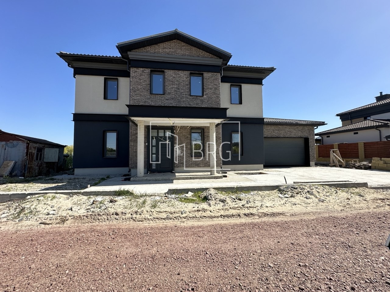 Дом 320м КГ Днипрова хвыля выход на канал Днепра. Київська обл