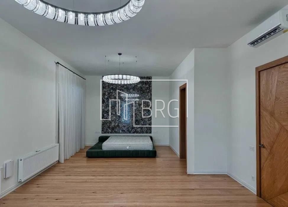 Новый дом с бассейном 360м КГ Монтана вилладж Козин. Київська обл