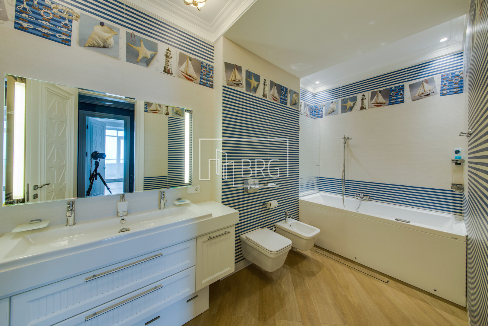 Апартаменты 368м с видом на Днепр ЖК Даймонд хилл. Київ