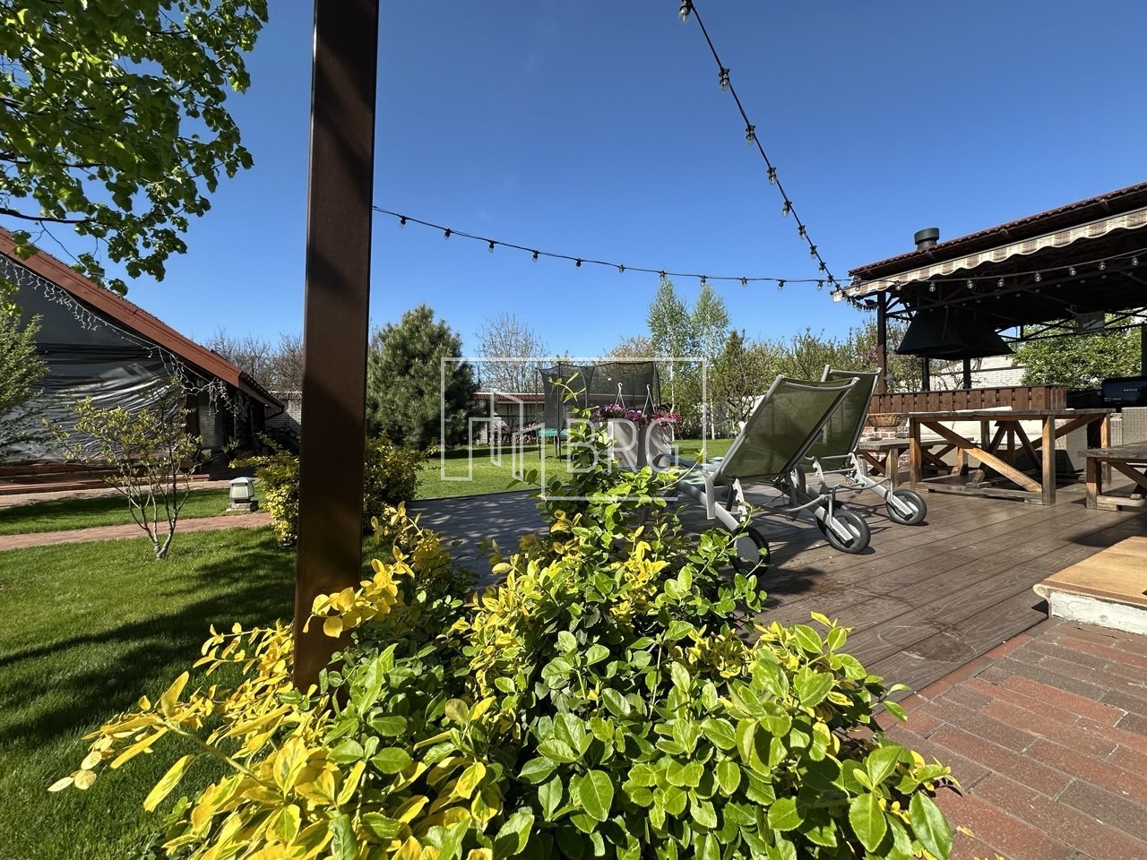 Дом 400м в Рудыках . Київська обл