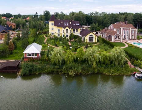 Дом 840м с выходом на Козинку Козин. Київська обл